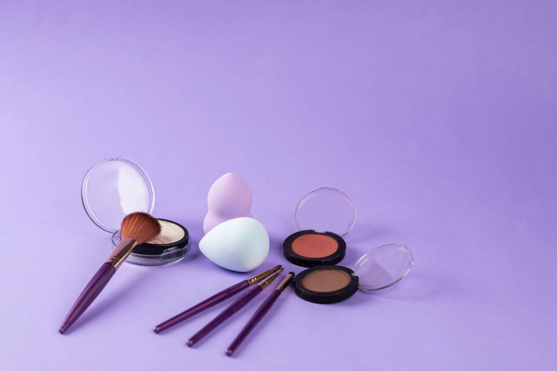 上海耶利耶化妆刷粉扑产品中心：美妆工具选型与搭配指南正文配图 1